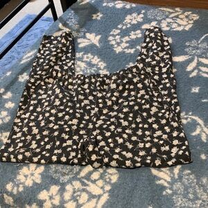 #51 Black and White Floral leggings “Woman Within”